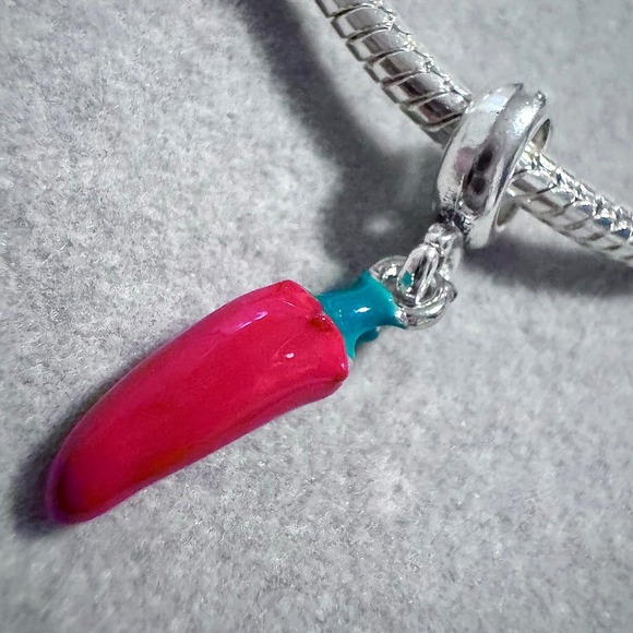 Red Chili Pepper Charm Bead‎ fits Pandora - Picture 6 of 8